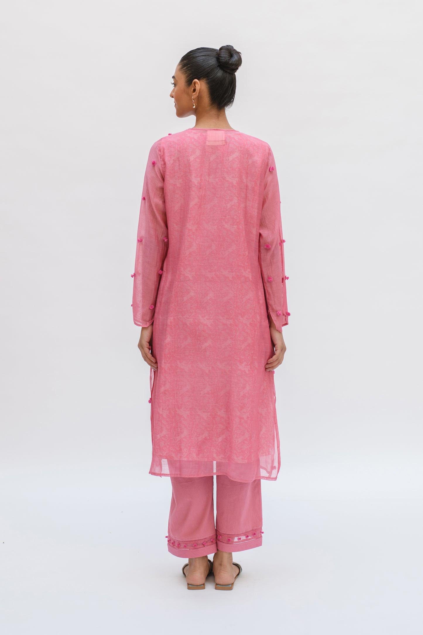 MUNMUN PINK