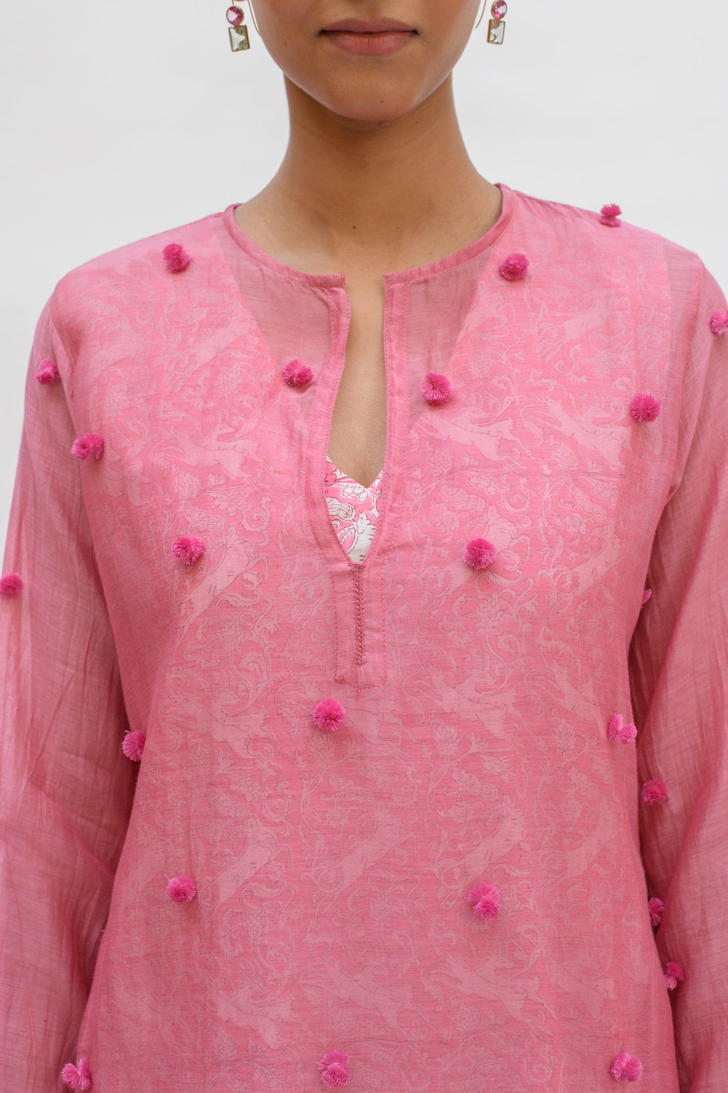 MUNMUN PINK