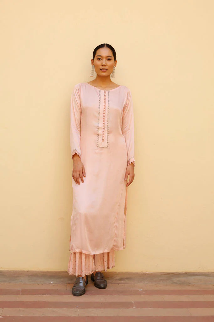 SALMON PINK GHUNDI