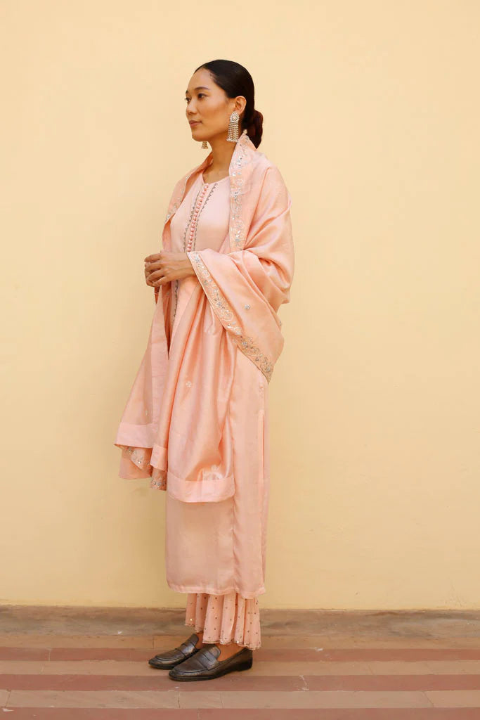 SALMON PINK GHUNDI