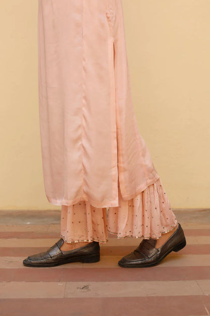 SALMON PINK GHUNDI