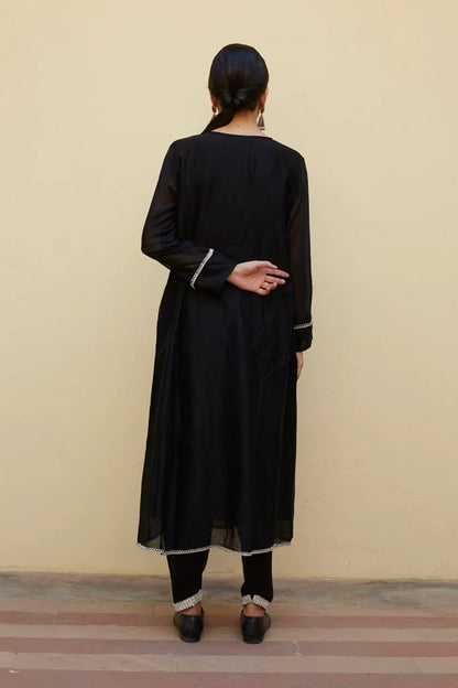 DAULAT (BLACK)