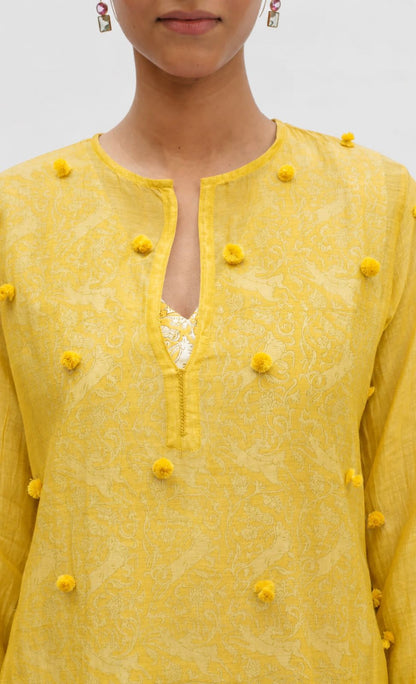 MUNMUN YELLOW