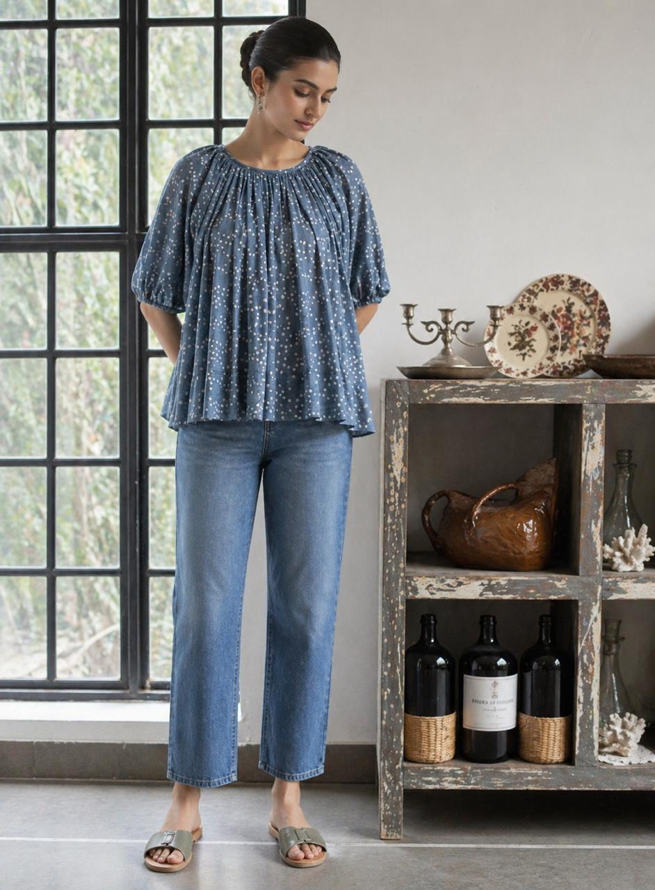NAVY DOT GATHER TOP