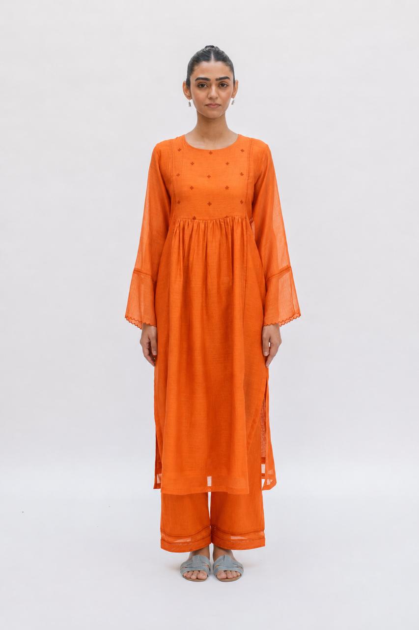 NILA ORANGE