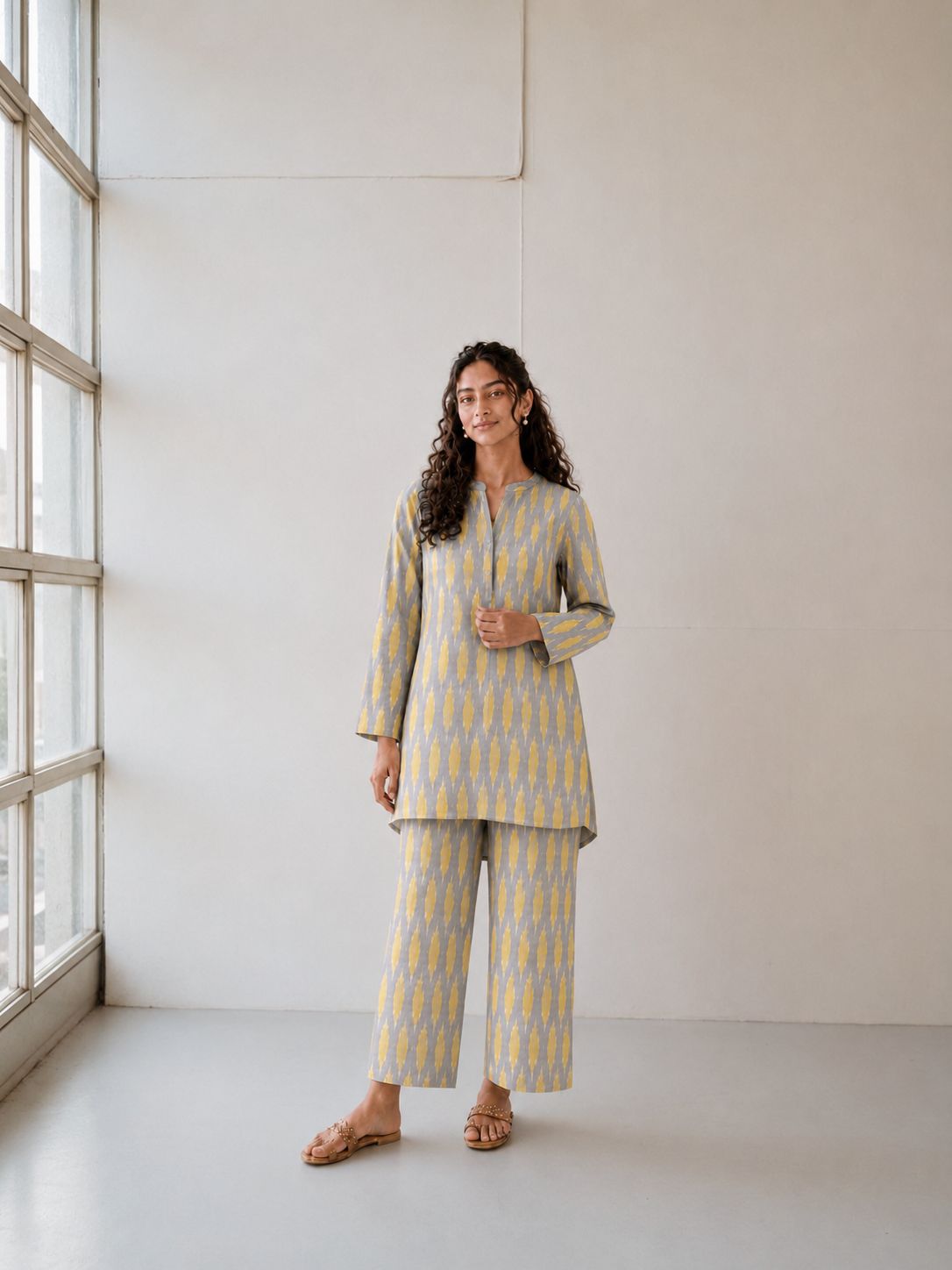 IKAT CO-ORD SET (SET OF 2)